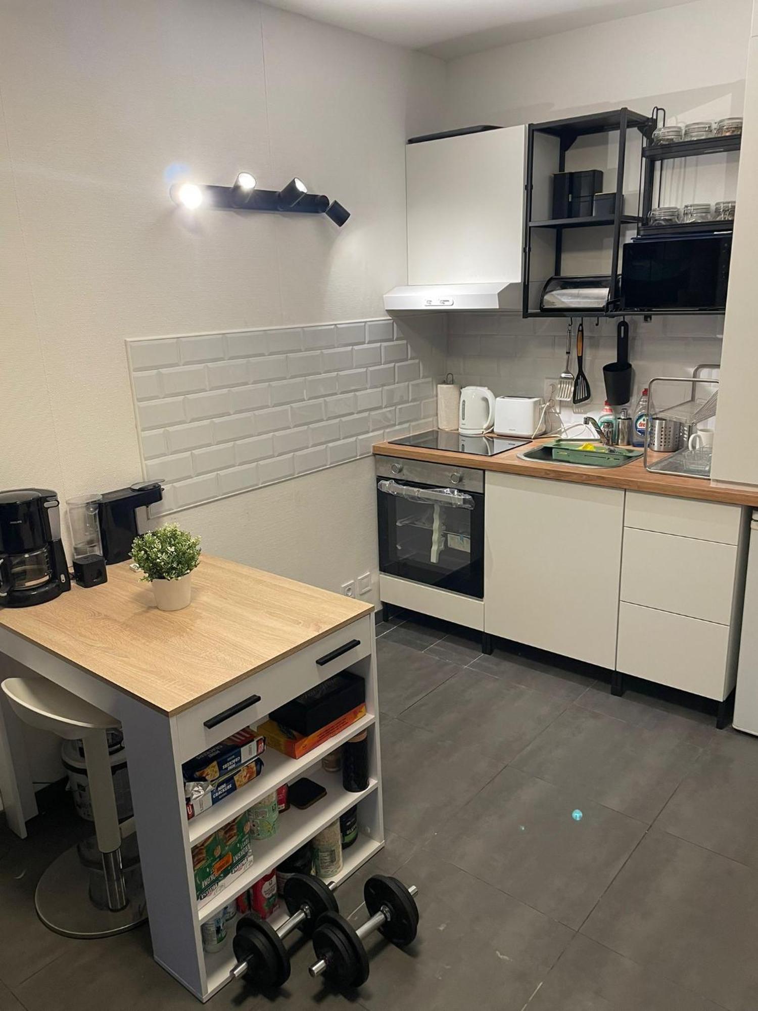 One Bedroom Fully Equipped Apartment With Terrace ブリュッセル エクステリア 写真